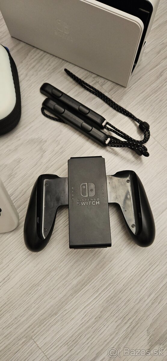Nintendo Switch OLED - 5