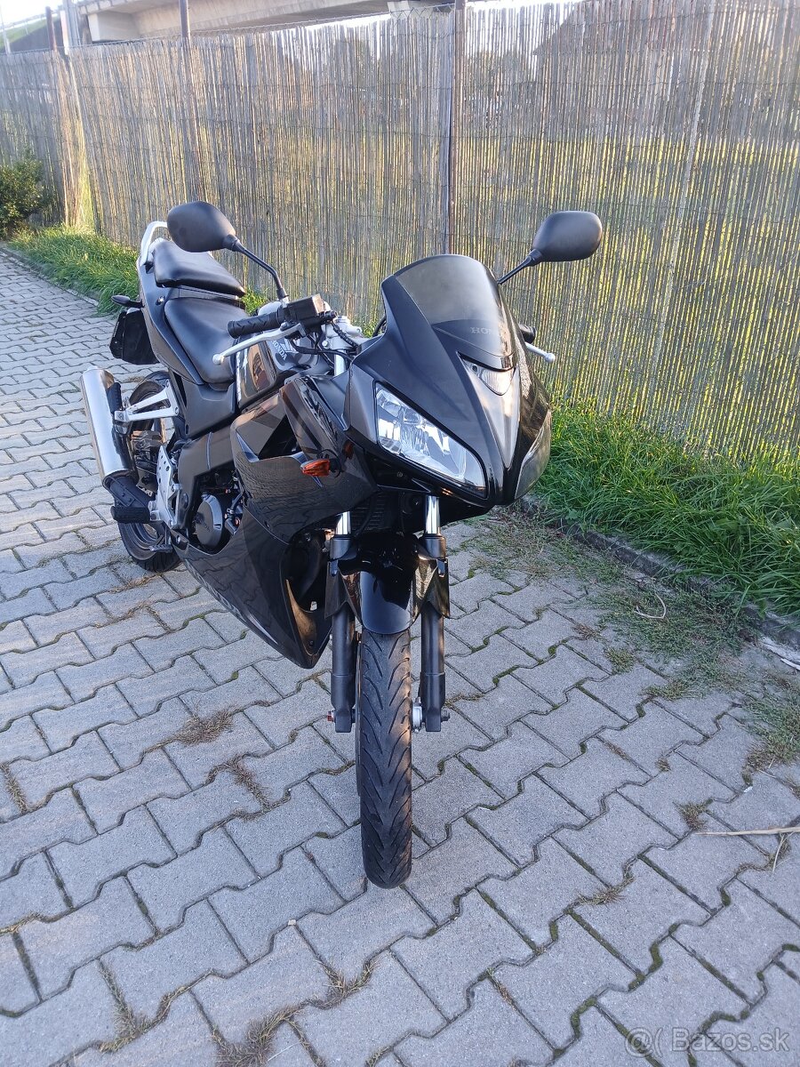 Honda CBR 125 - 5