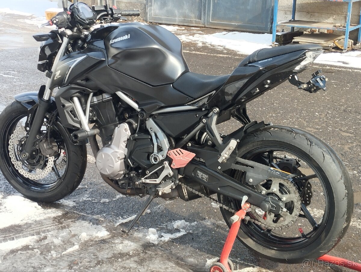 Kawasaki Z 650 2018 - 5