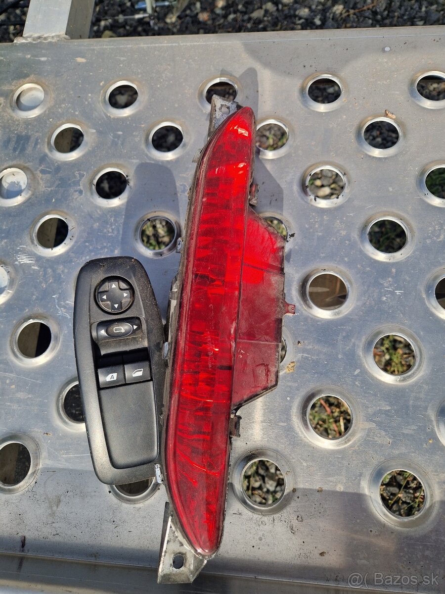 Diely Peugeot 208 1,4Hdi - 5