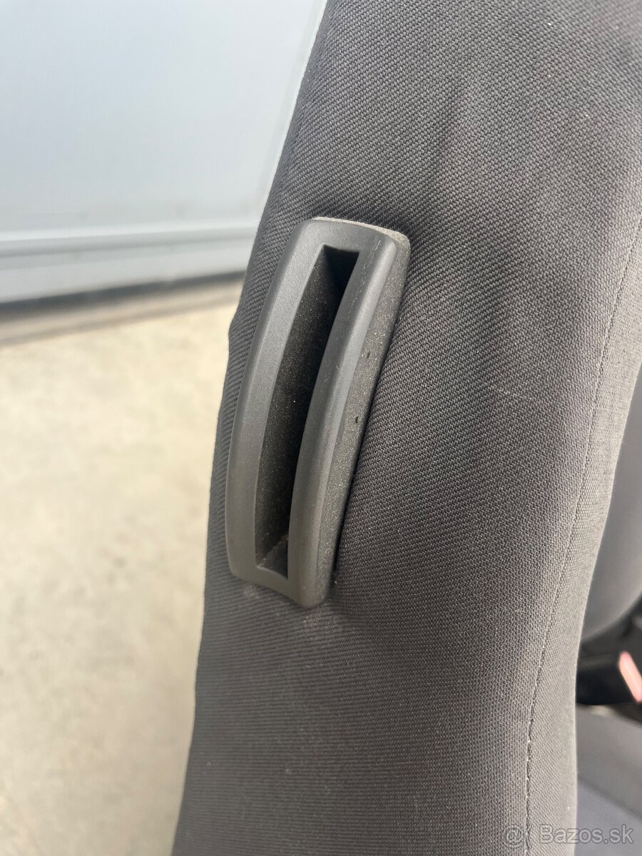 Predné sedadla VW Polo - 5