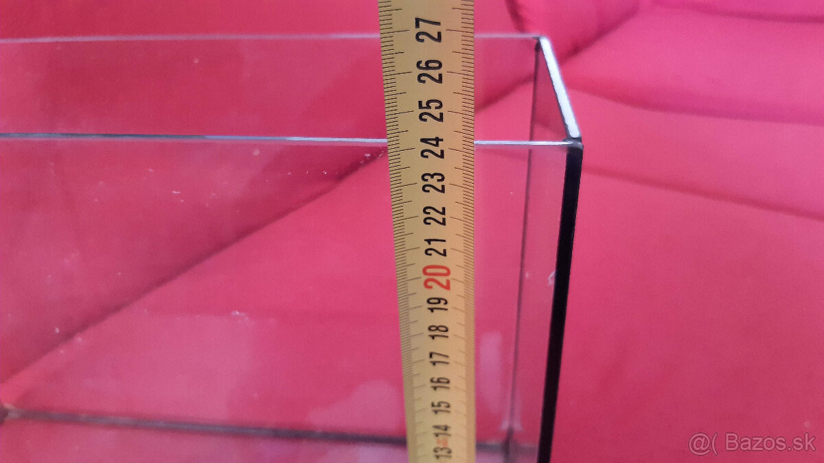 Predám menšie akvárium. - 5