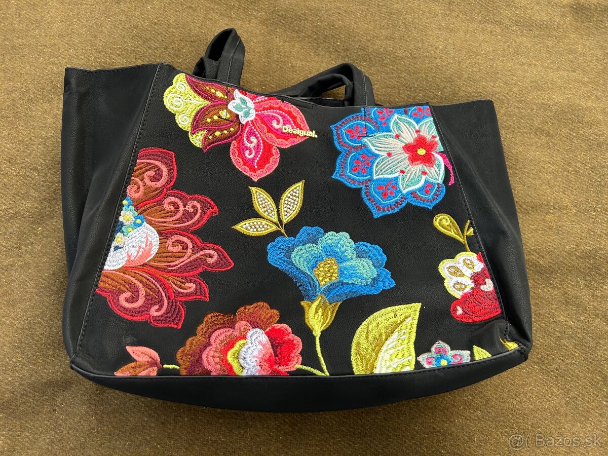 Desigual kabelka - 5