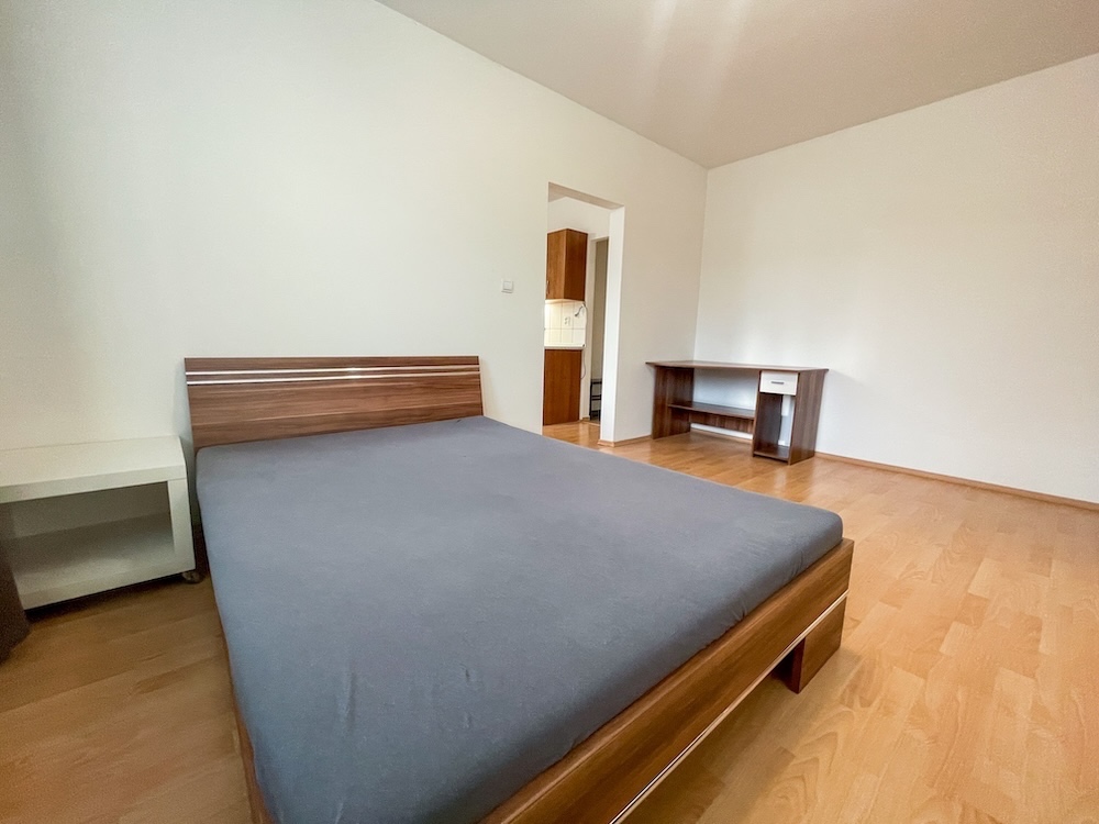 Jednoizbový byt na predaj, Zlaté Moravce - 5