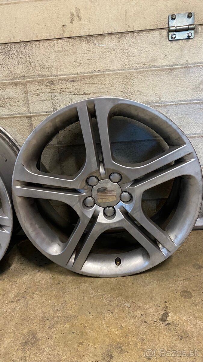 5x100 R17 Seat Ibiza FR - 5
