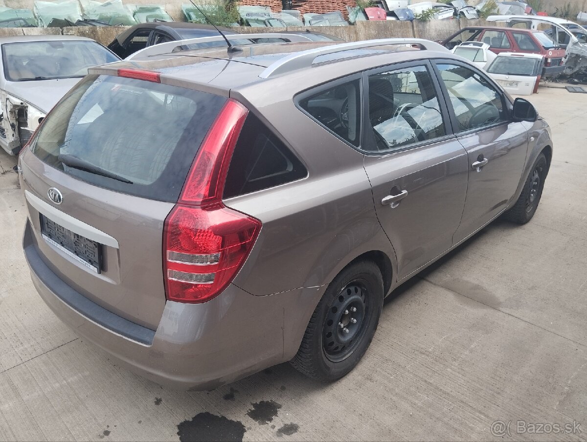 Kia ceed combi Rozpredám - 5