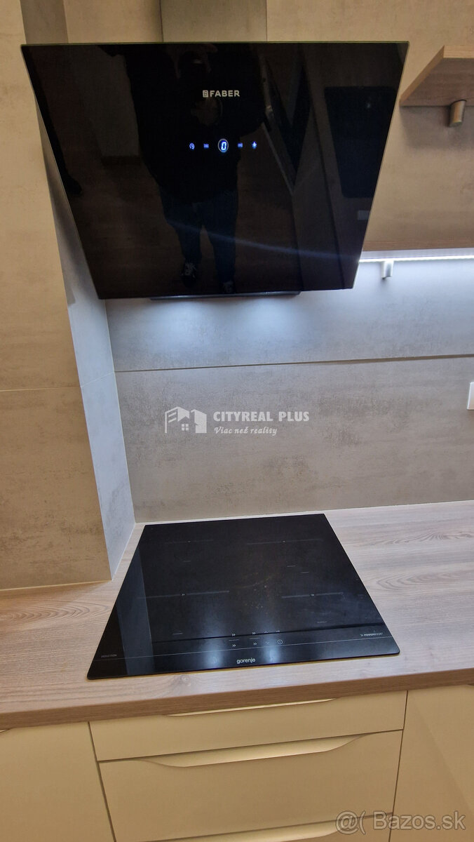 NA PRENÁJOM LUXUSNÝ 3 IZBOVÝ BYT SOHO NOVÉ ZÁMKY - 5