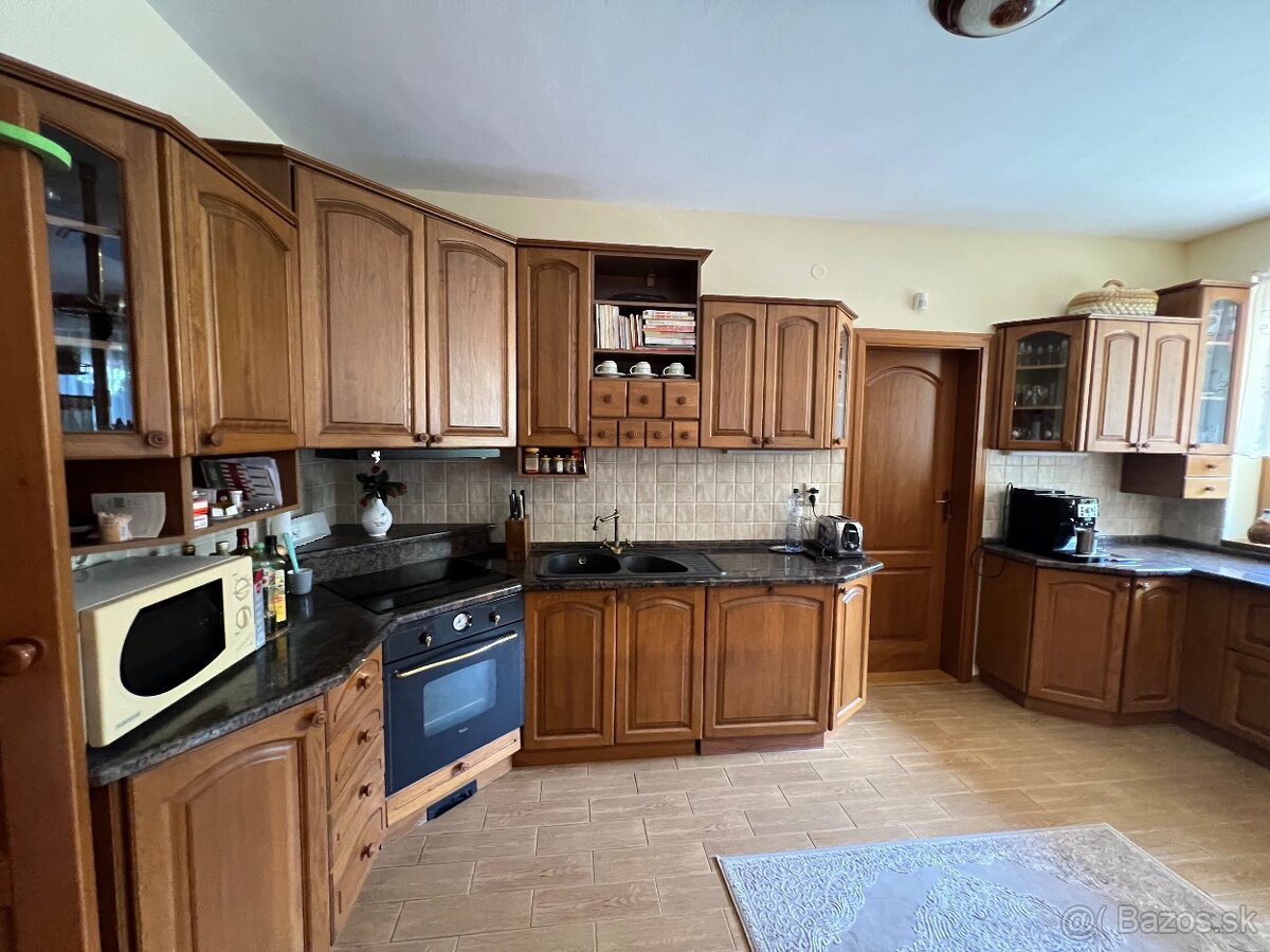 Na predaj poschodový rodinný dom, Nové Zámky - 5