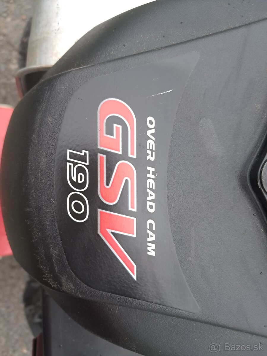 Malotraktor Vari s motorom honda gsv 190 - 5