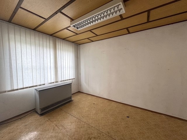 NA PREDAJ polyfunkčný objekt, centrum Lipany - 5