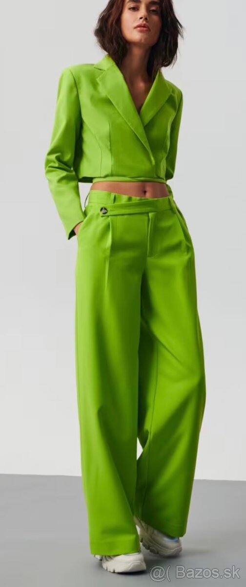 zeleny kostym SINSAY - 5