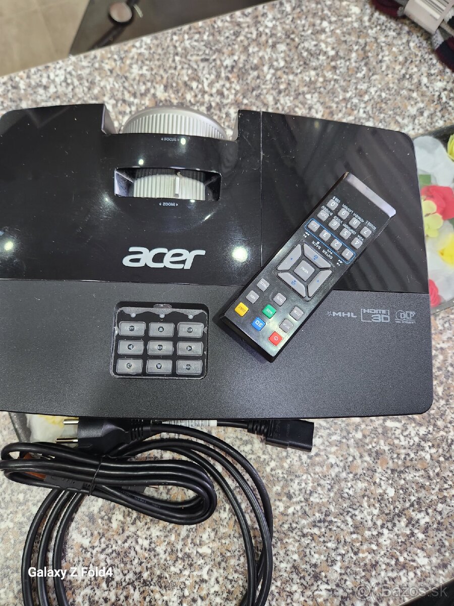 ACER P1387W 4500 lumenů - 5