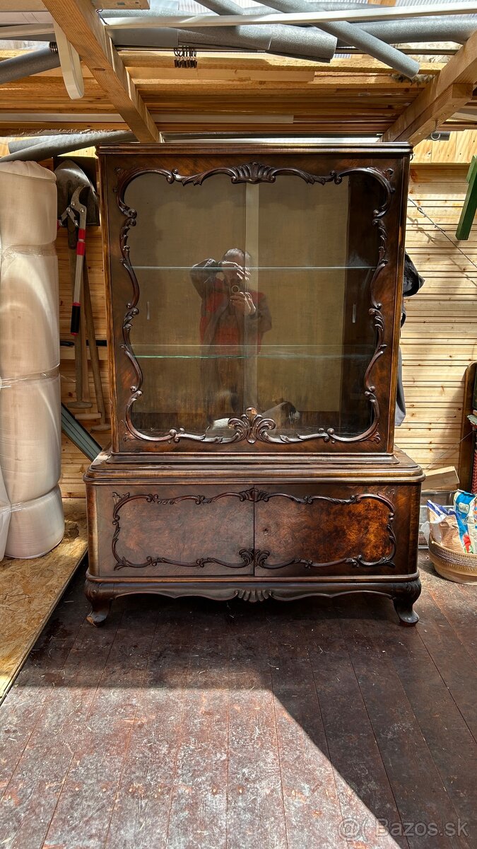 STAROŽITNÝ NÁBYTOK - 5