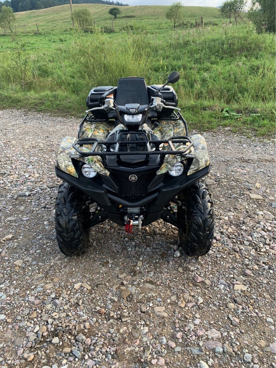 YAMAHA