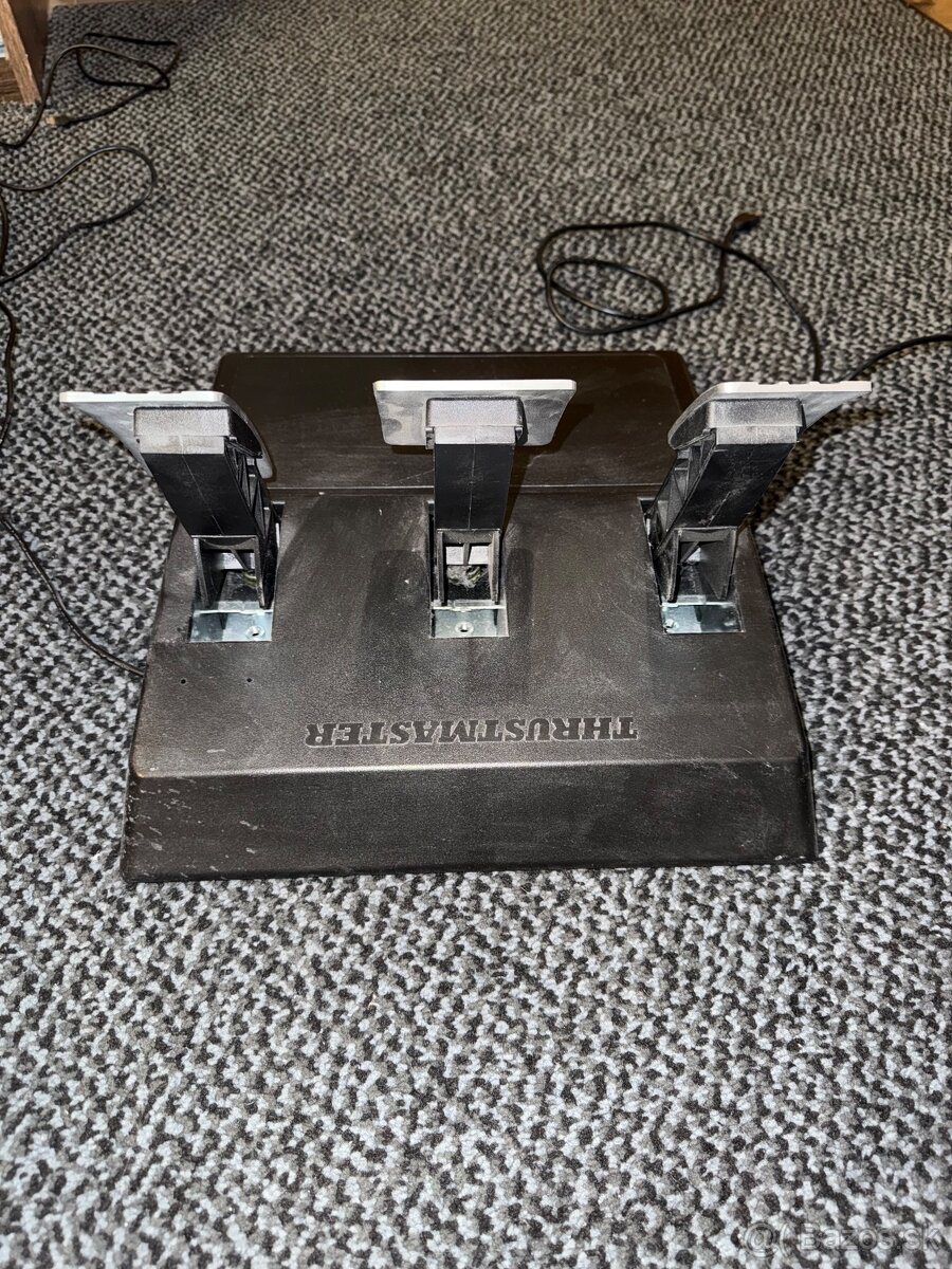 Predám Thrustmaster T300 + TH8A Shifter – výborný stav - 5