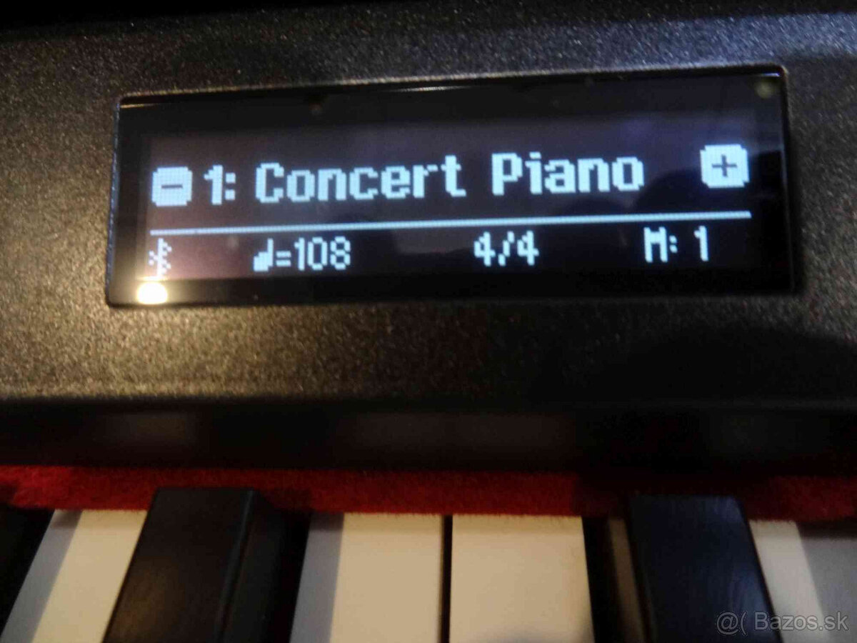 Digitálne piano Roland HP-704 - ako nové - 5