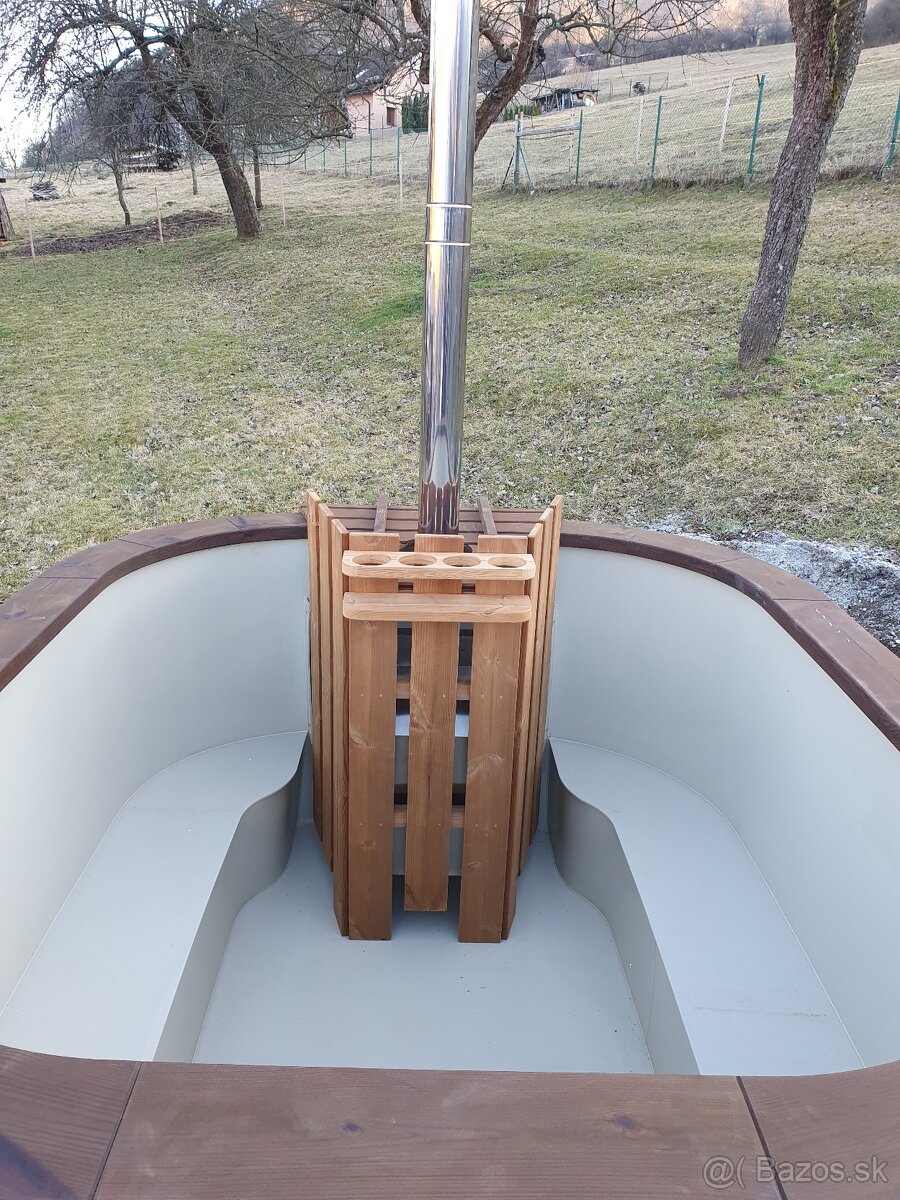 Hranatá fínska kúpacia kaďa - 5