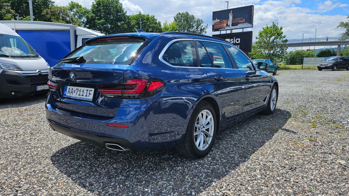 BMW Rad 5 Touring 520d MHEV hybrid - 5