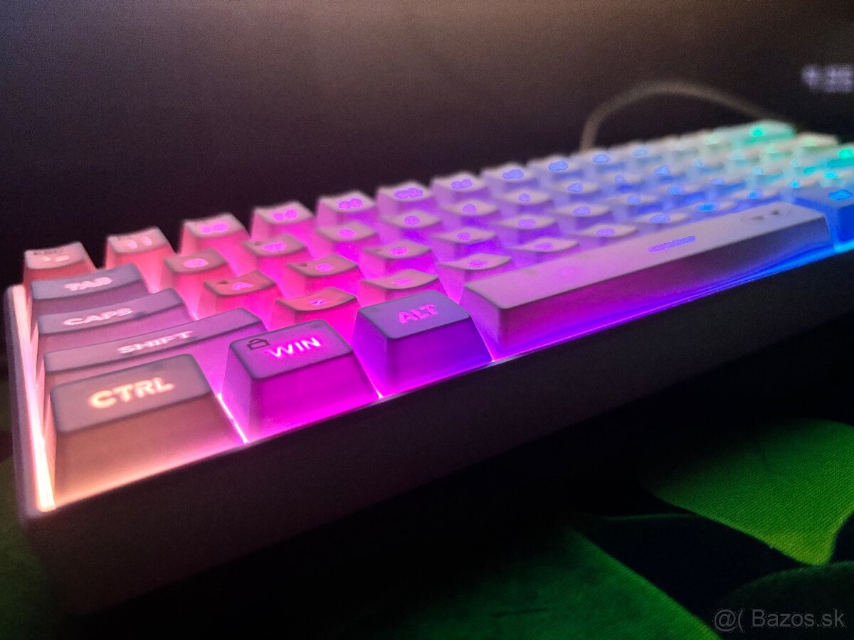 Predám 2 klávesnice – mechanickú MUCAi a membránovú MageGee - 5