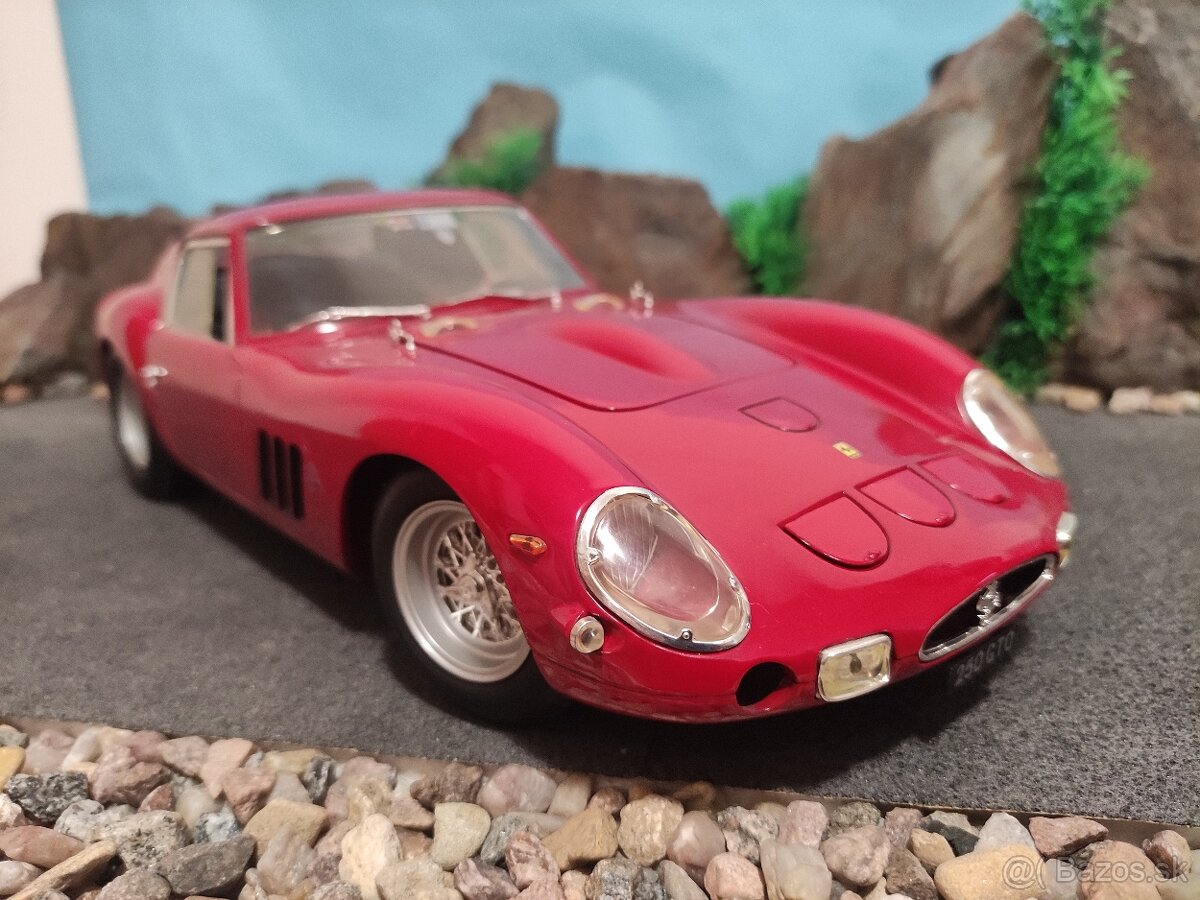 Prodám model 1:12 Ferrari 250GTO 1962 - 5