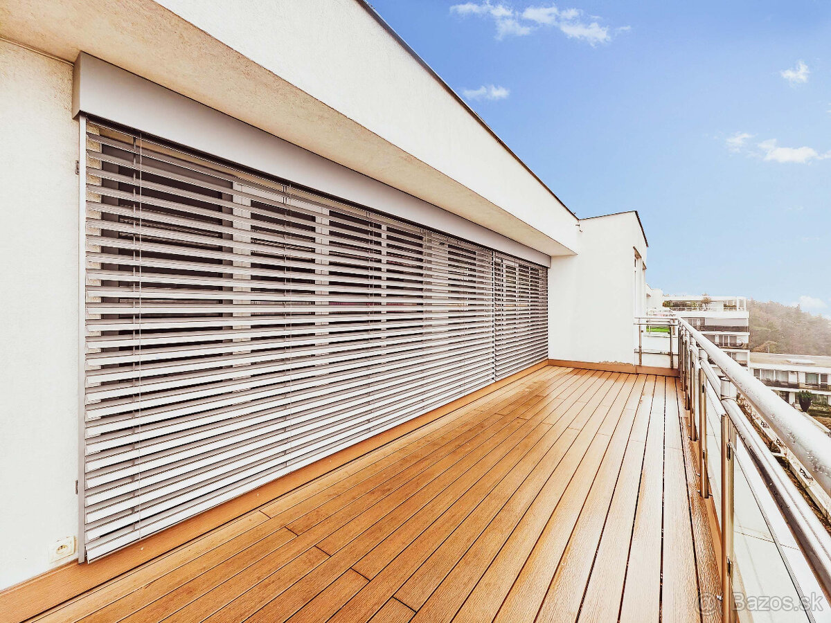 LUXUSNÝ 4 IZB BYT (Penthouse) s TERASOU s VÝHĽADOM na MESTO - 5