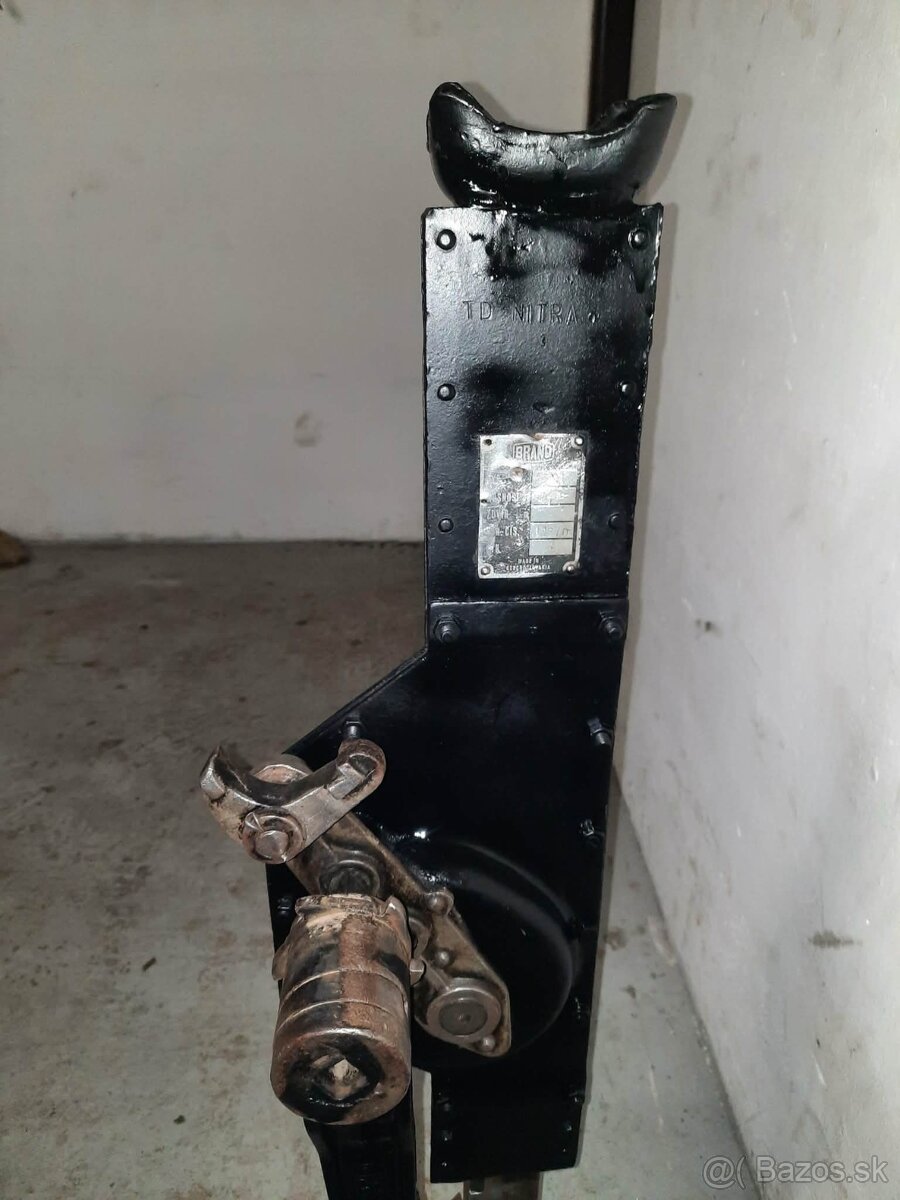 Zdvihák hrebeňový - 5