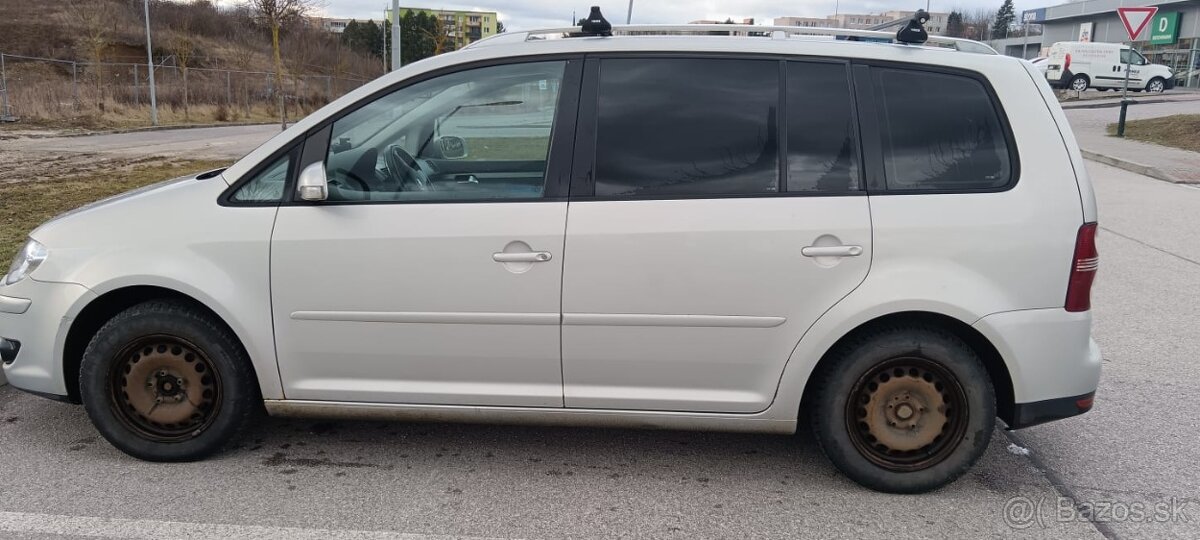 Touran - 5