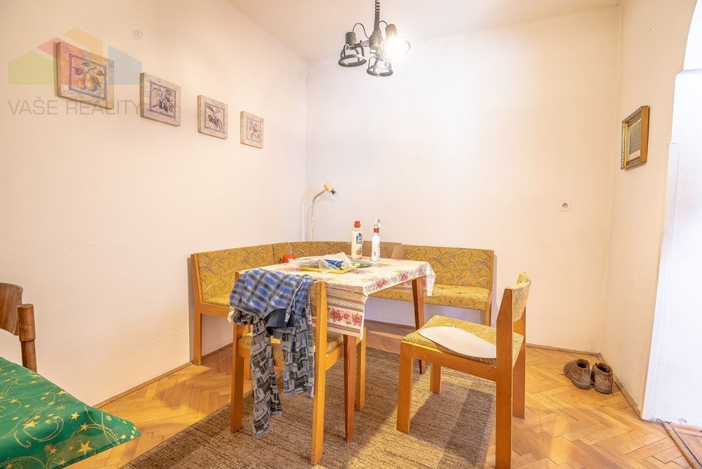 Priestranný rodinný dom s veľkým pozemkom 1454 m2, Bernoláko - 5