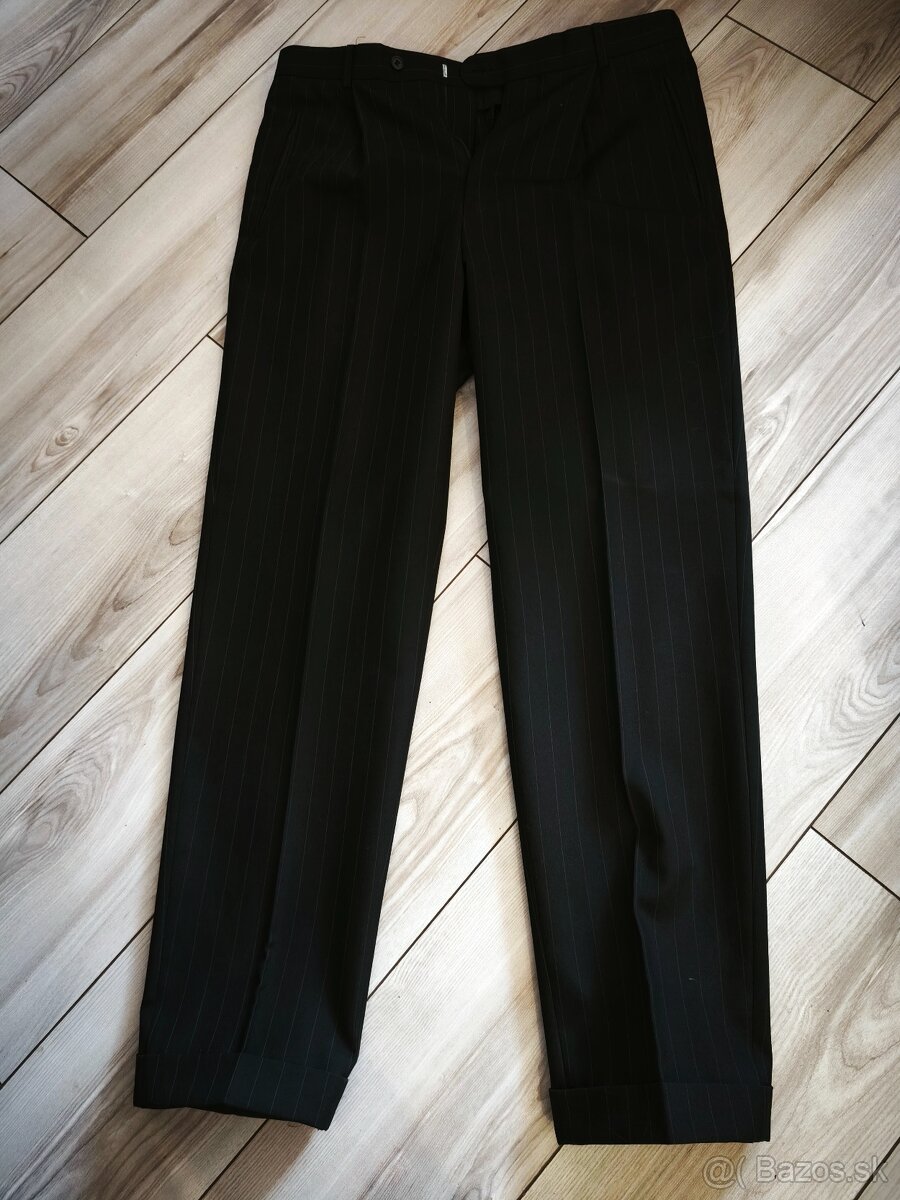 Predám nenosený oblek - 5