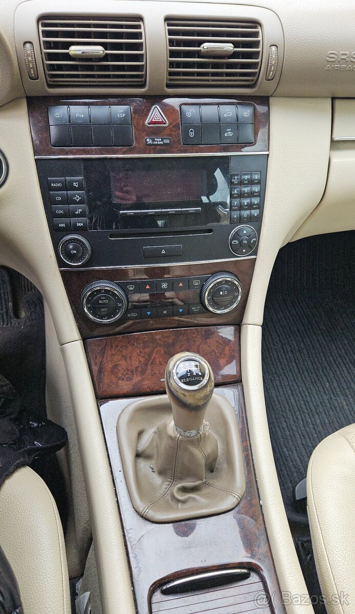 Mercedes Benz C trieda T 220 cdi Elegance - 5