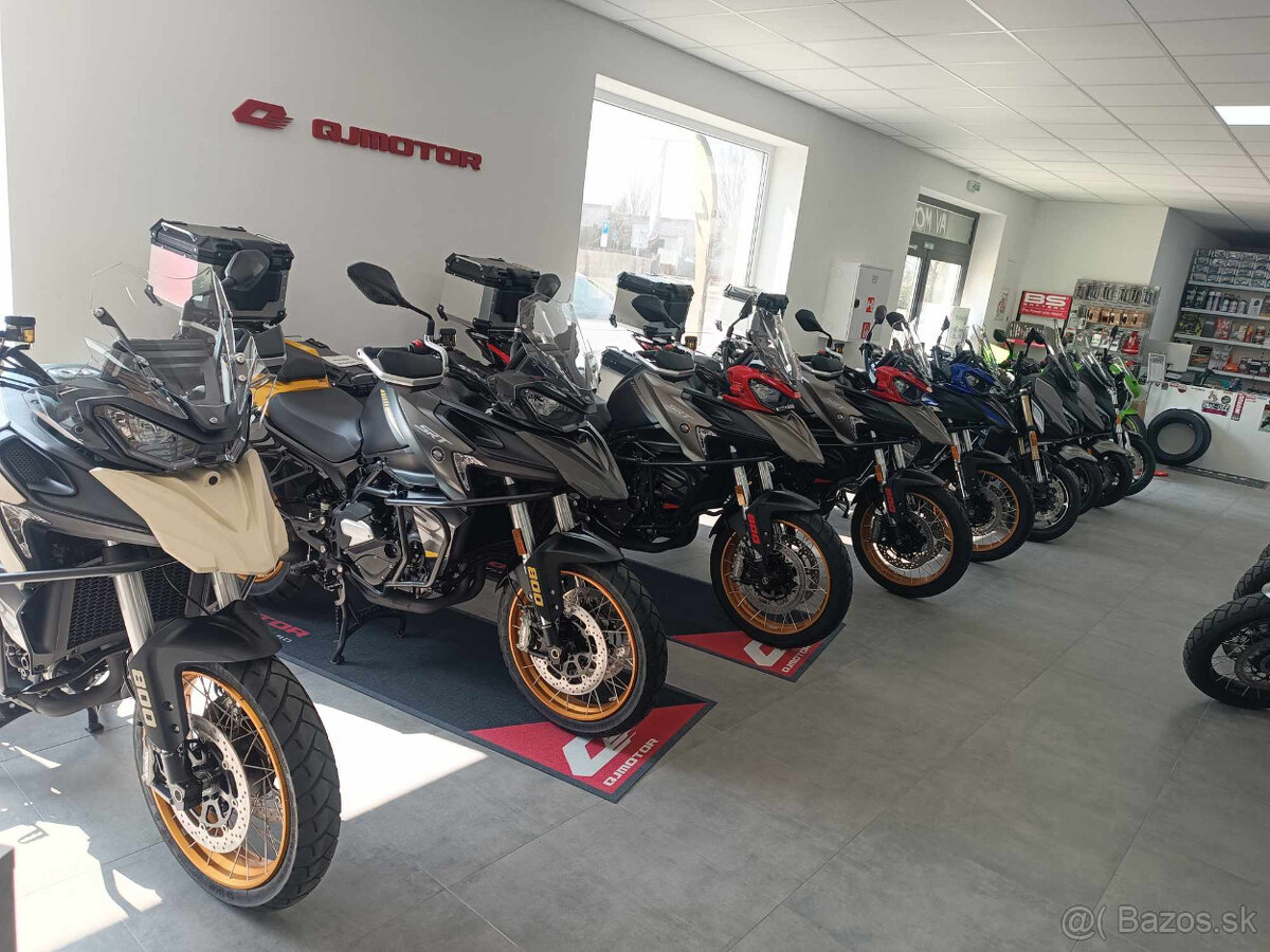 QJMOTOR SRT800SX - 5