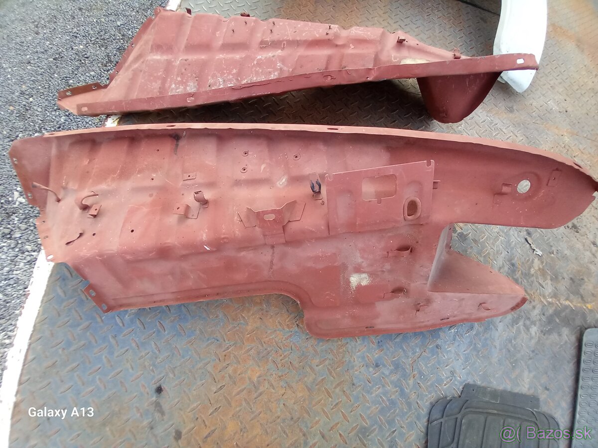 Predám náhradné diely Wartburg 311/312 - 5