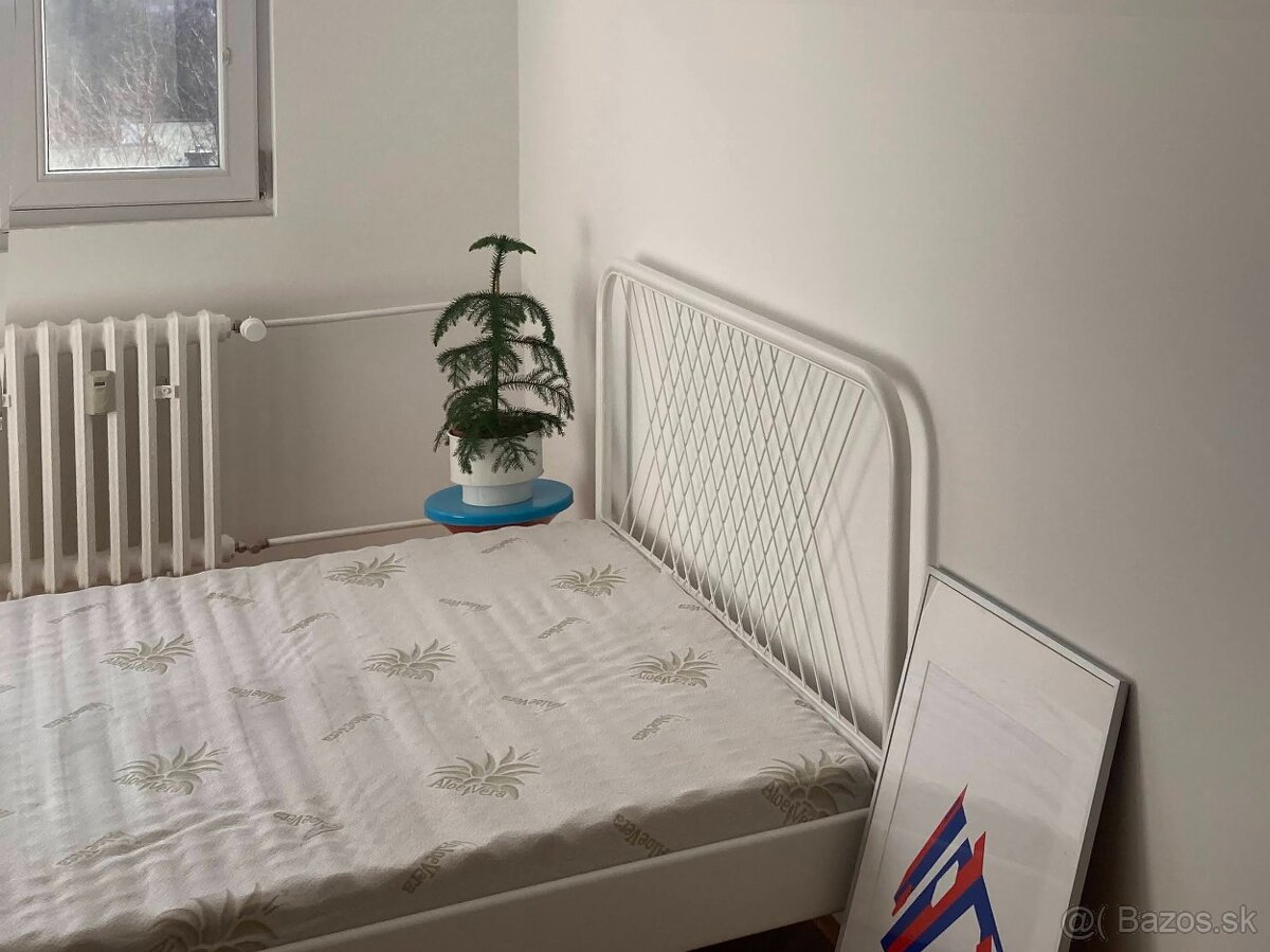 IKEA NESTTUN Rám postele 140x200cm - 5