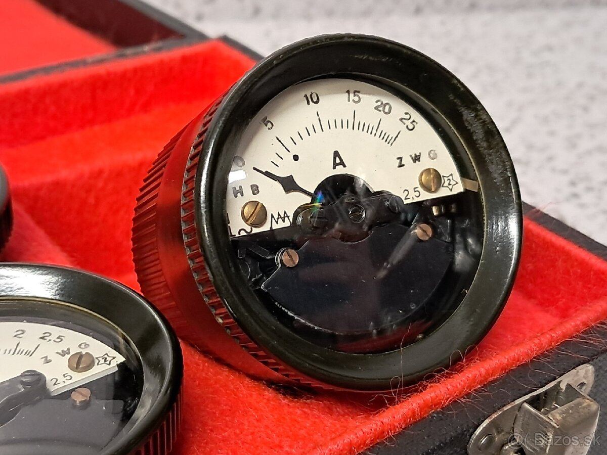 Starožitne meracie prístroje 》30/40 roky 》4x amper-m - 5