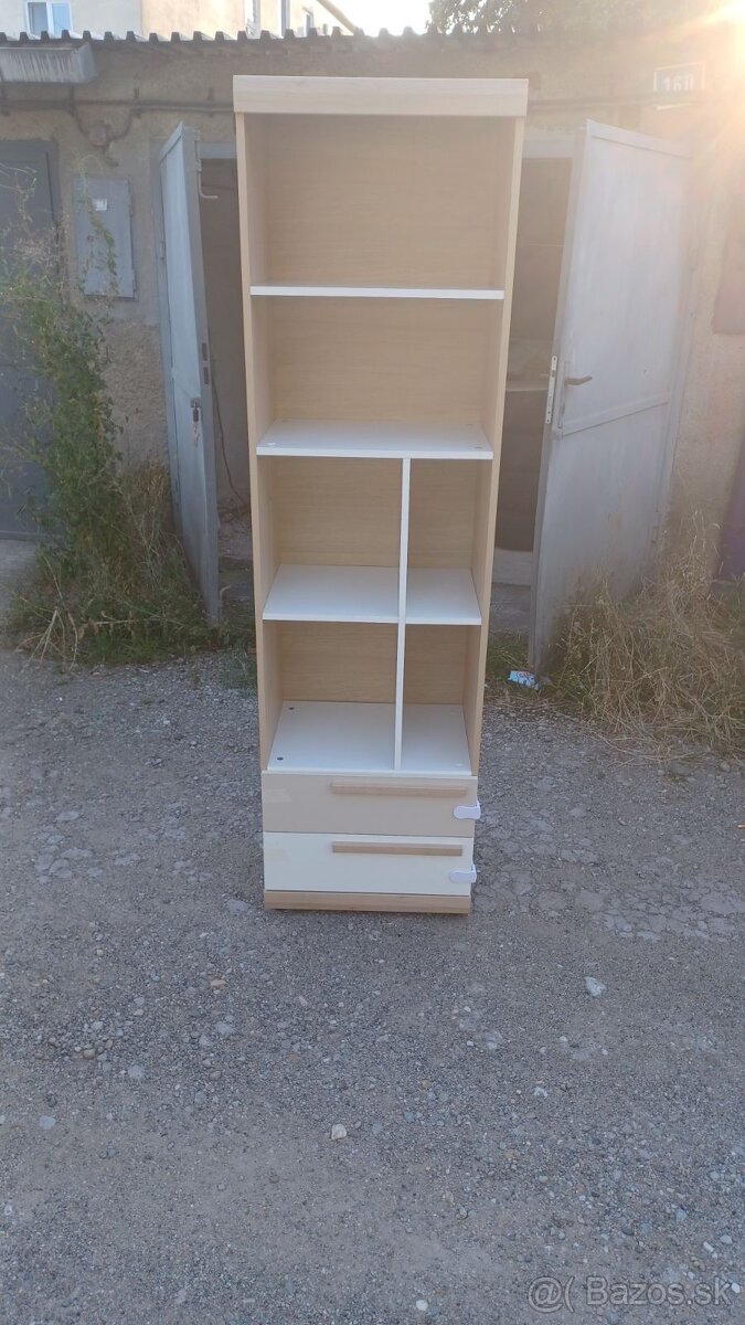 Predám súpravu skríň detskej izby - 5