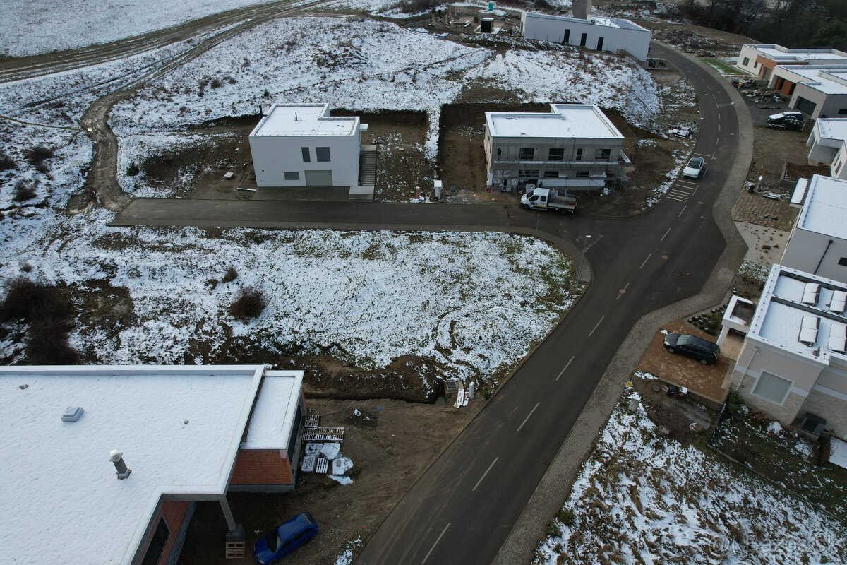 BartanusReality - Na predaj exkluzívny pozemok o rozlohe 553 - 5