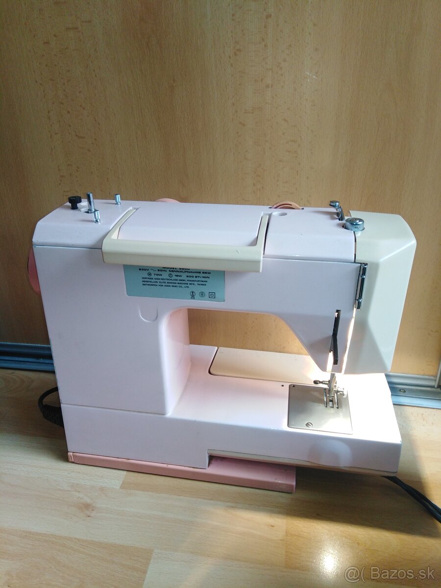 Toyota model 2600 - 5