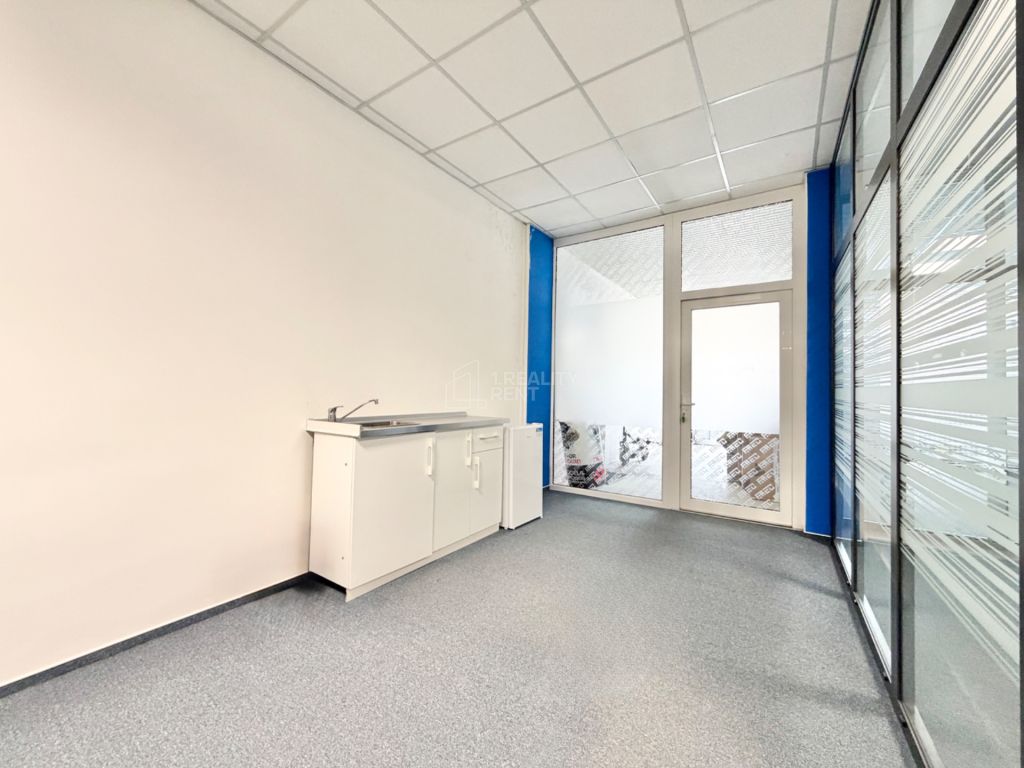 Ponúkame na prenájom obchodné priestory s rozlohou 108 m² - - View 5