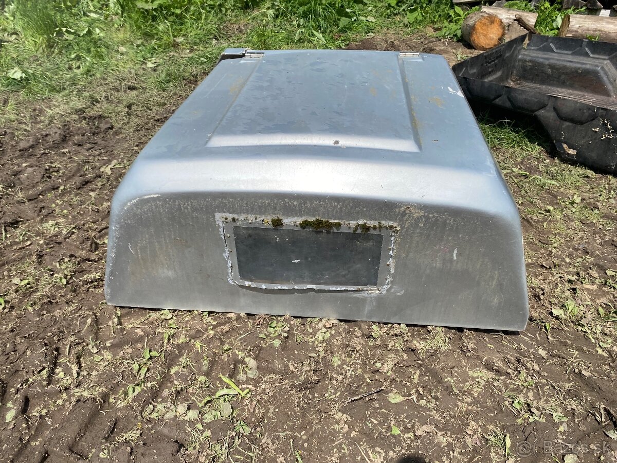 Predám poškodený hardtop na mitsubishi l200
