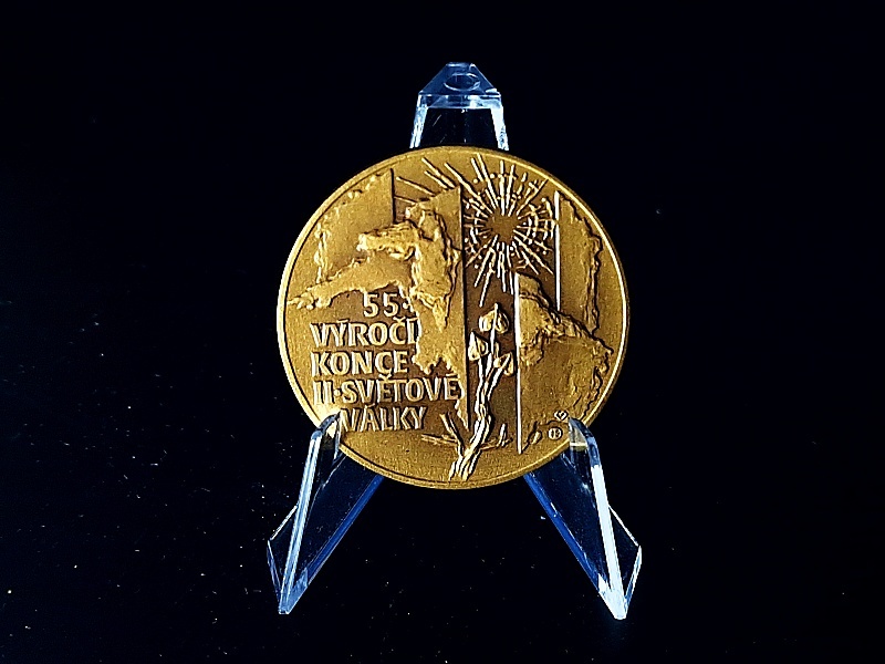 Mince a Medaila - Vojna a Slovenská republika - 5