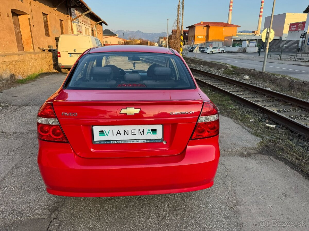 Chevrolet Aveo 1.2 8v Komfort - 5