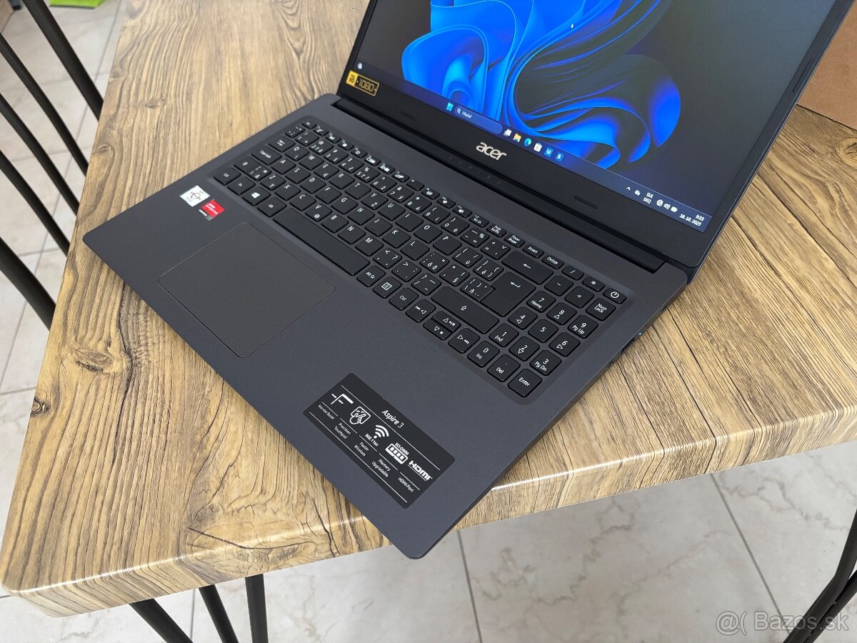 15.6"/Acer Notebook/4GB RAM DDR5/128GB NVMe SSD/AMD Radeon - 5