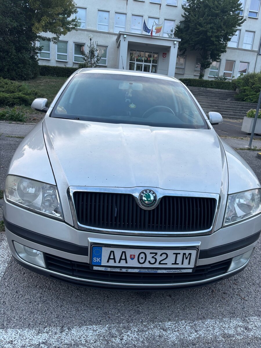 Škoda oktavia 2 1.6 MPI - 5