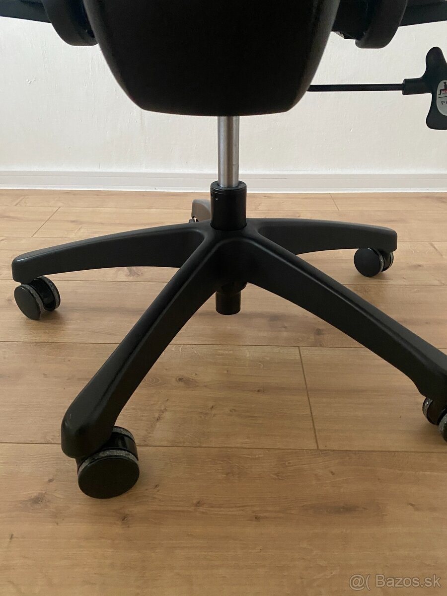 Kancelárska stolička ANTARES Romero - 5