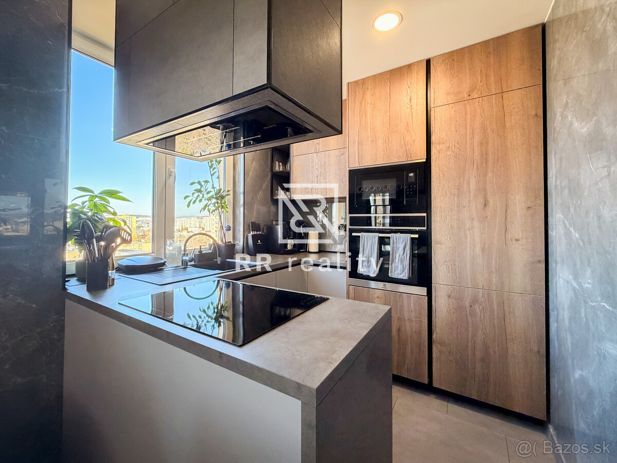 Zariadený luxusný 3-izbový byt po kompletnej rekonštrukcii - 5