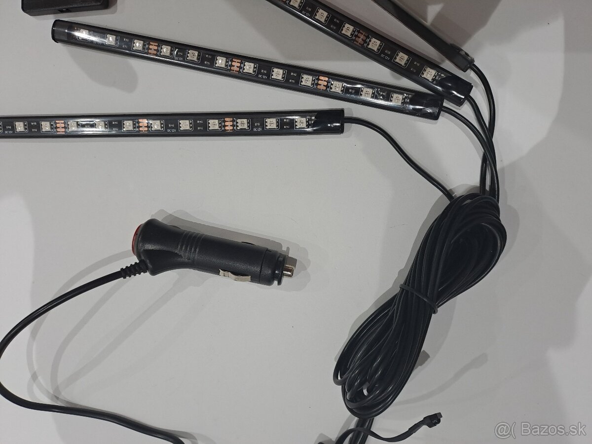 Podsvietenie do interiéru auta - 5