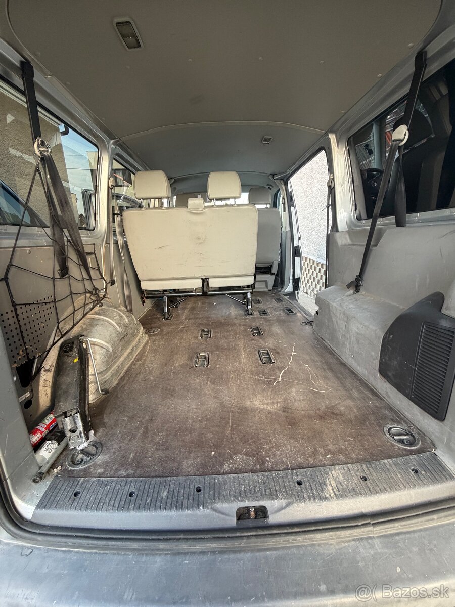 VW Transporter T5.1 Facelift - 5