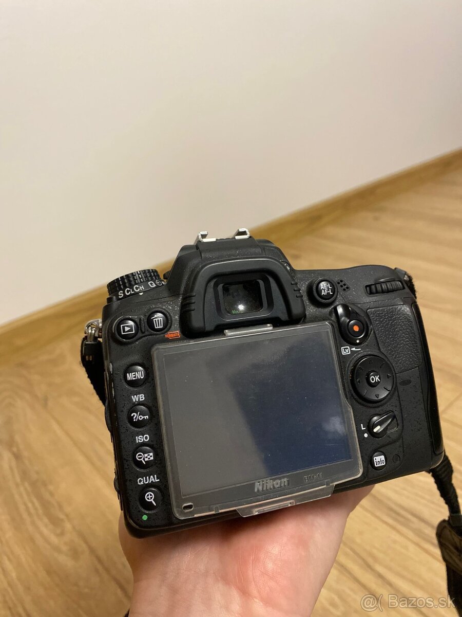 Predám fotoaparát Nikon D7000 - 5