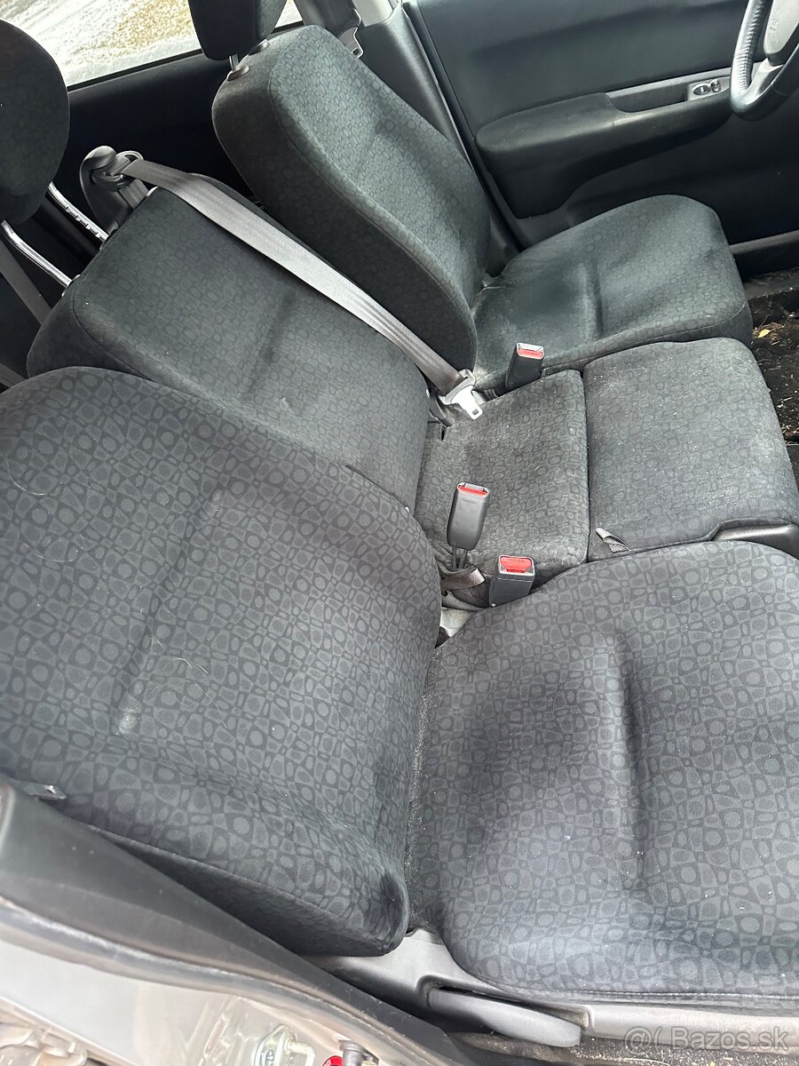 Honda FR V 2.0i 110kw - 5