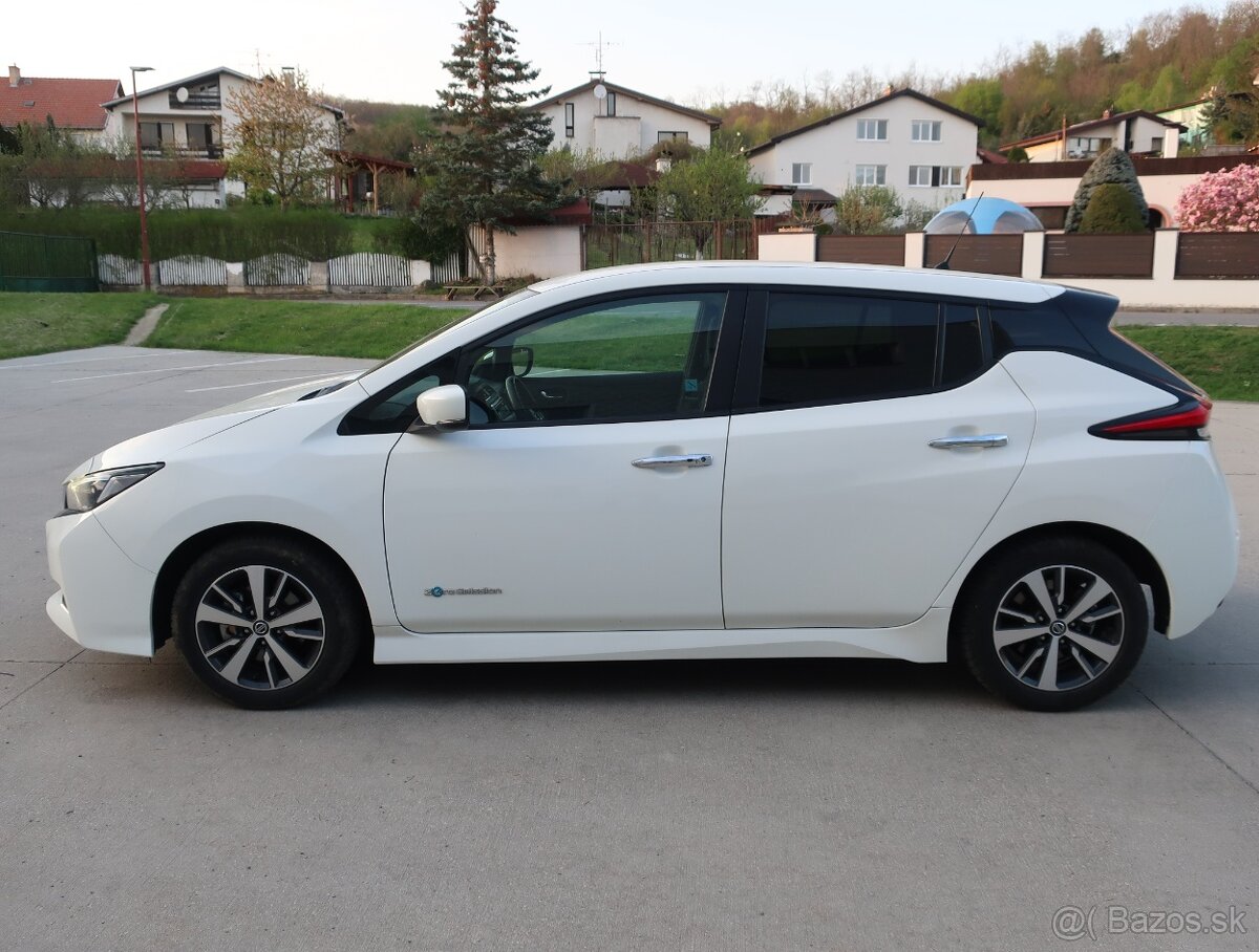 Nissan Leaf r.2019 90kW; odpočet DPH, cena len 10.999€ + DPH